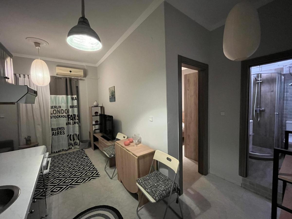 דירות Ofrínion Casita Una מראה חיצוני תמונה